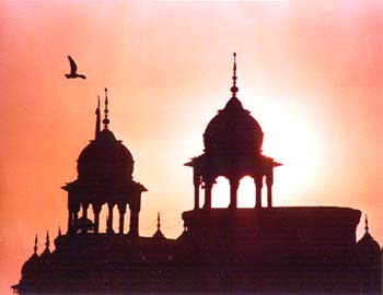Silhouette of the top of the Golden Temple